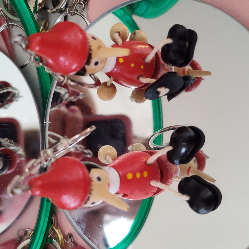 Pinnochio Style ( 2). Wooden Sitting Puppets Toy 3 Inches Key Ring Bag Decor - Picture 5 of 6
